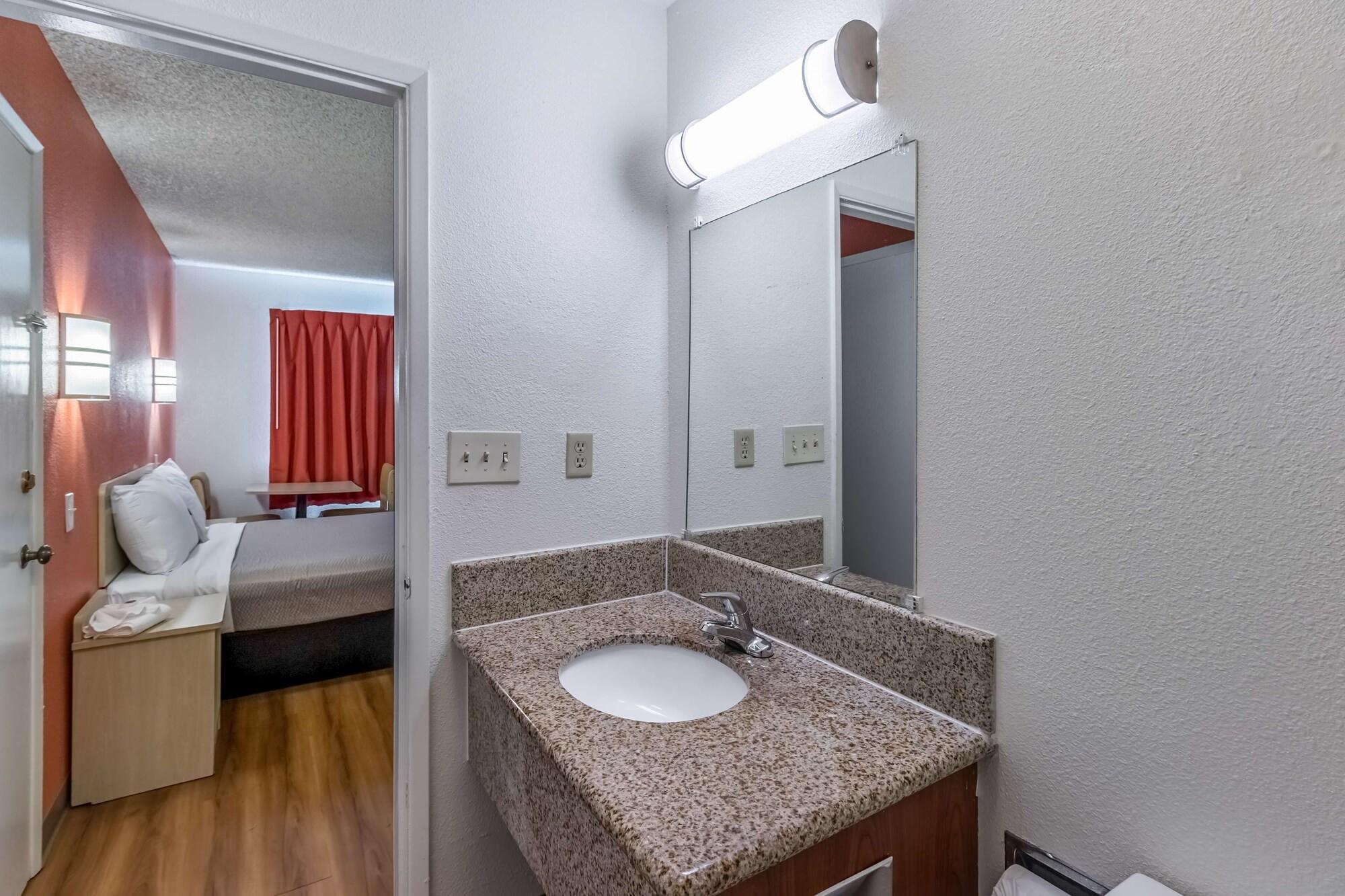 Motel 6-Beaverton, Or Dış mekan fotoğraf